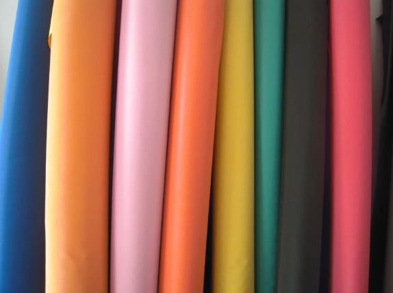 牛津纺<a href=//szyuehu.com/ target='_blank'>面料</a>优缺点